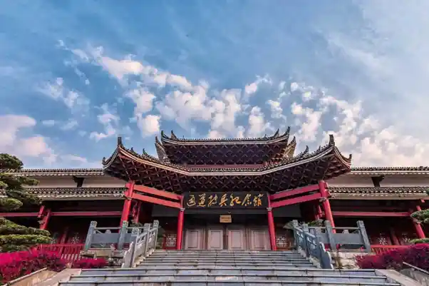 通道县惊艳《300秒看家乡》：红色热土焕新生，侗韵风情绘传奇