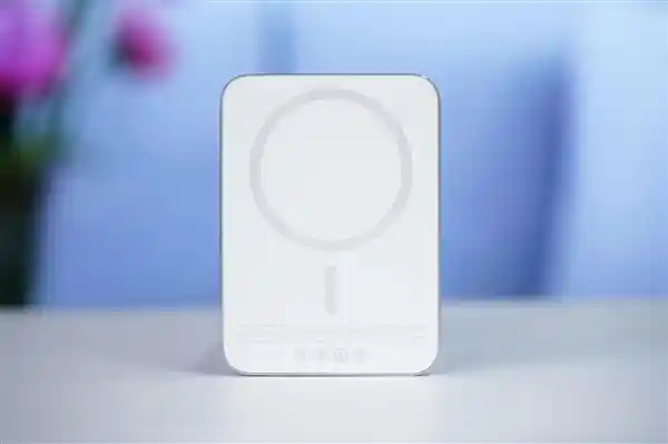 小米299元金沙江磁吸充电宝遭疯抢，闲鱼秒变400+！