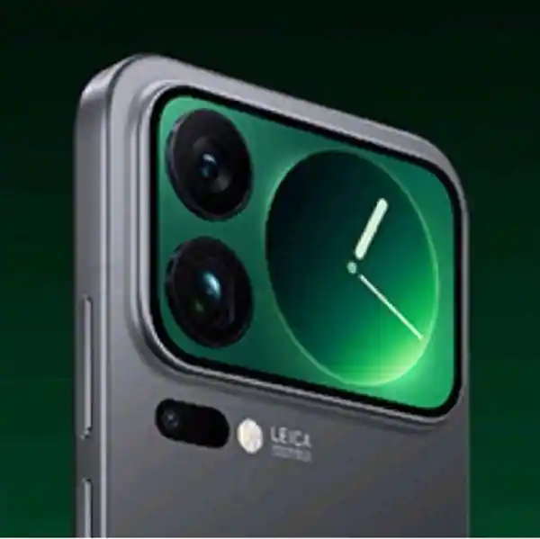 小米17 Pro Max震撼曝光:比iPhone 17多屏设计引热议