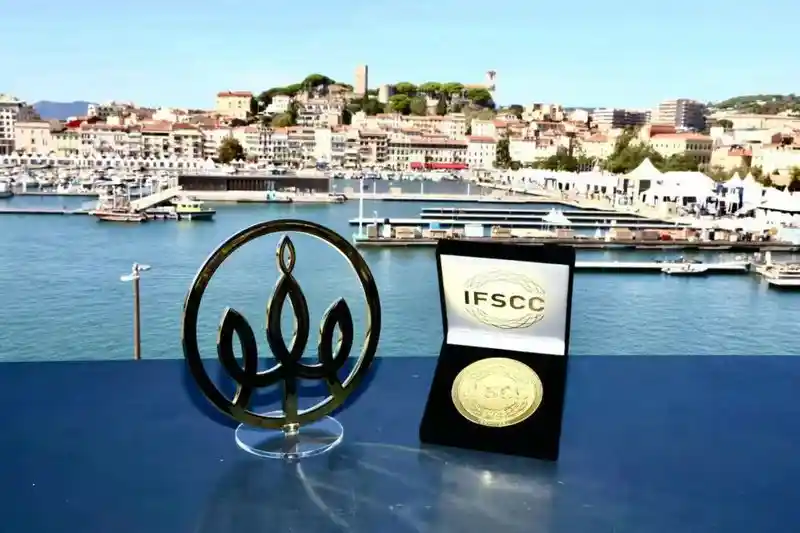 中国美妆惊艳戛纳！麦吉丽携五大黑科技开启抗老革命