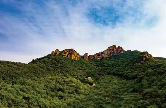 千山涅槃:钢城山水间,重生新传奇