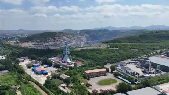 千山涅槃:钢城山水间,重生新传奇