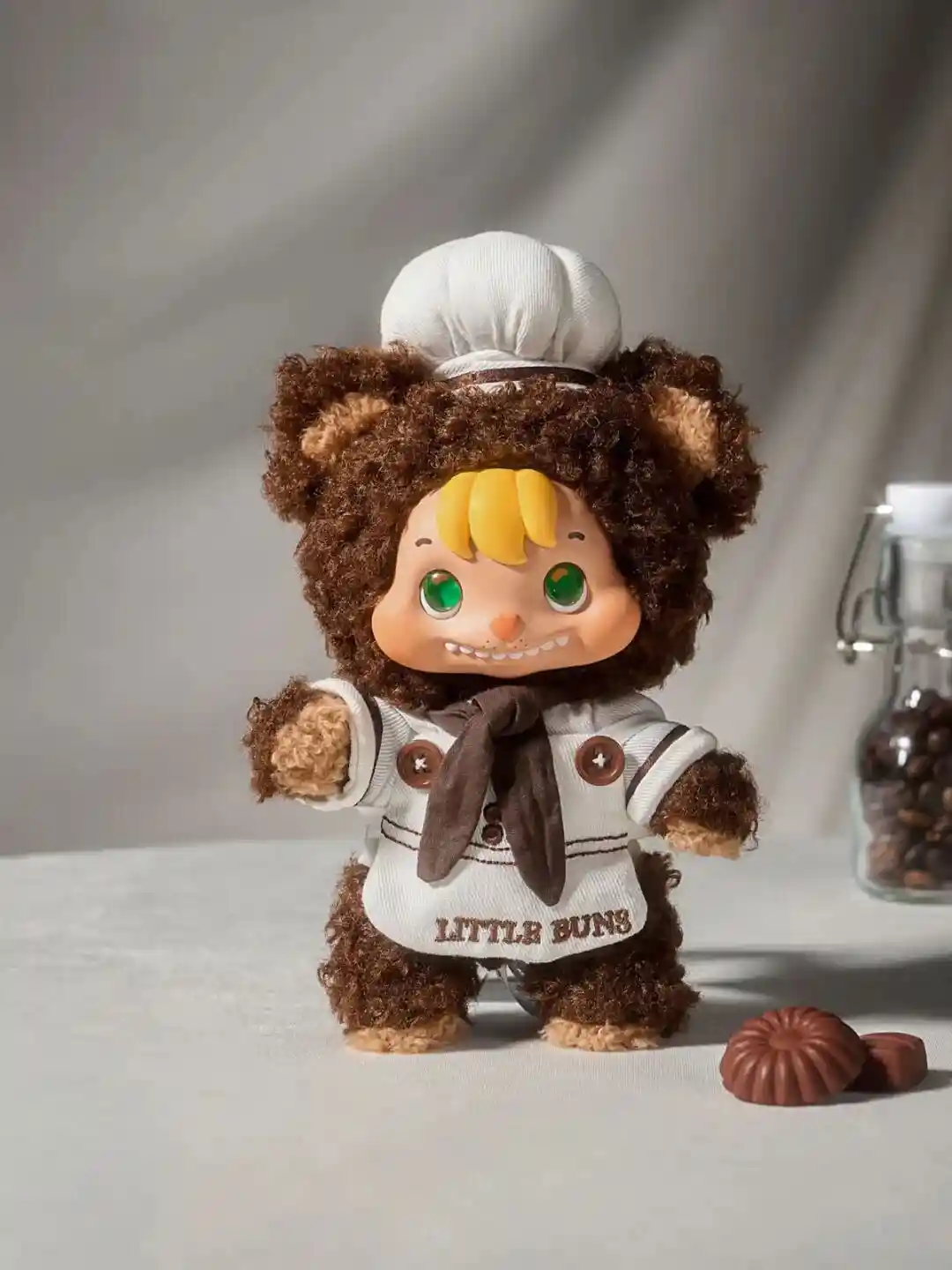 幽灵衣横空出世！全球首件零尺码概念时装引爆抢购潮，万人排队却无人能上身